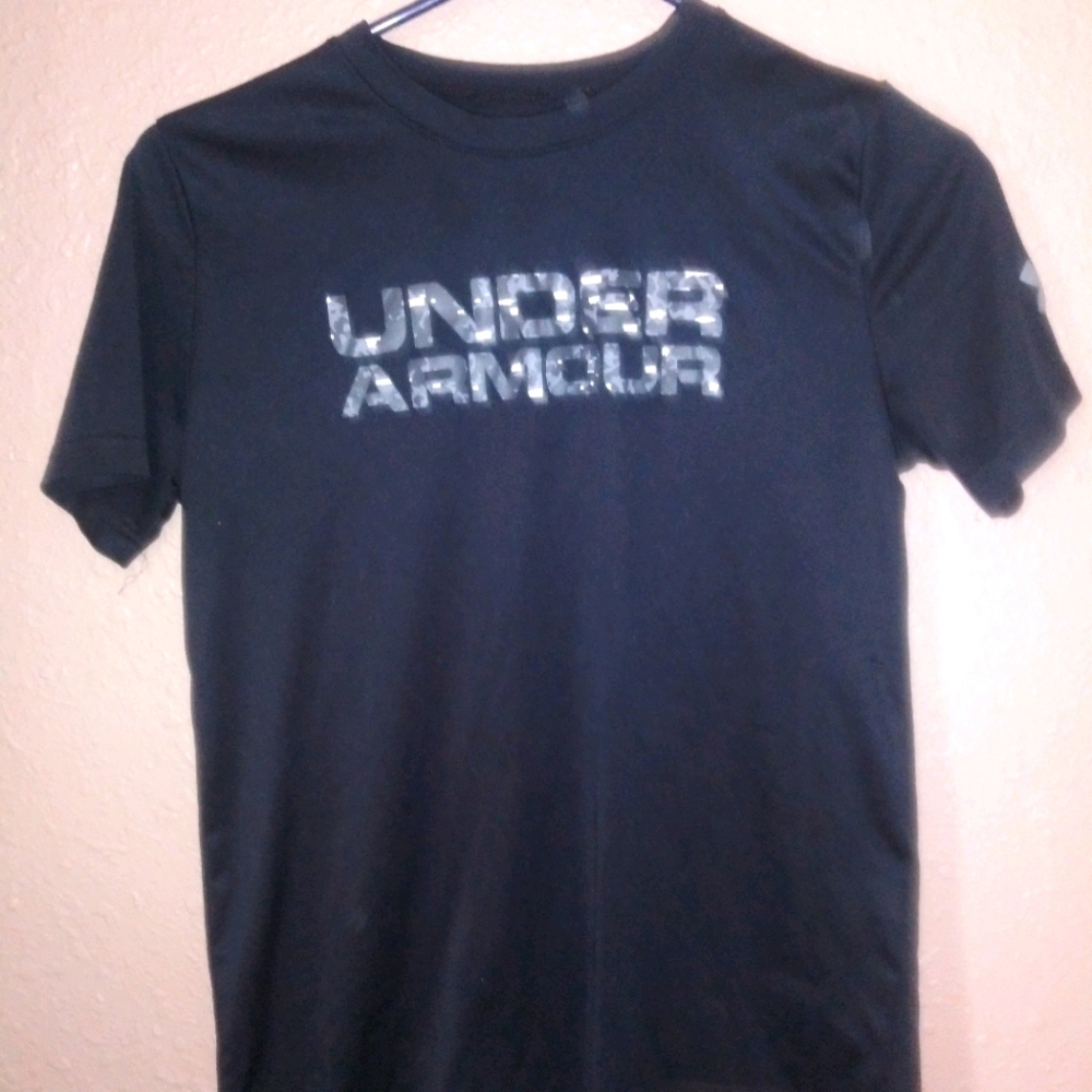 Bundle of 4 active wear shirts